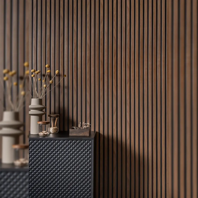 Lamele ścienne Dąb Ciemny L0204T – zdjęcie lifestyle 4 z kolekcji Lamele Ścienne Medio.