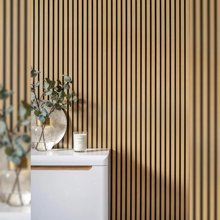 Lamele ścienne Dąb Naturalny L0205T – zdjęcie lifestyle 2 z kolekcji Lamele Ścienne Medio.