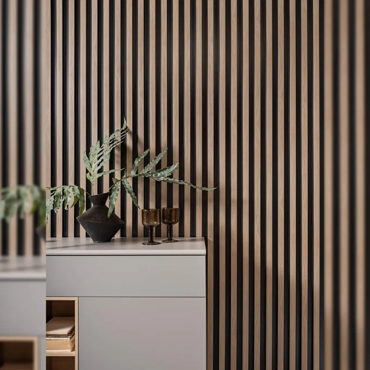Lamele ścienne Dąb  Szary L0303 – zdjęcie lifestyle 15 z kolekcji Lamele Ścienne Largo.