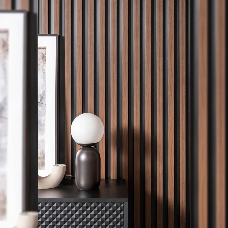 Lamele ścienne Dąb Ciemny L0304T – zdjęcie lifestyle 5 z kolekcji Lamele Ścienne Largo.